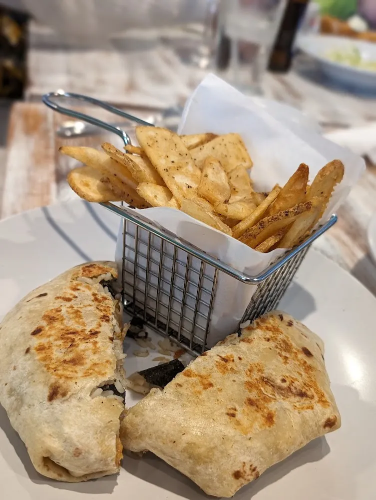 Grouper Crunchwrap Supreme